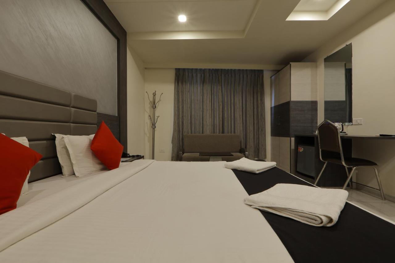 Hotel Unity Ahmedabad Exterior foto